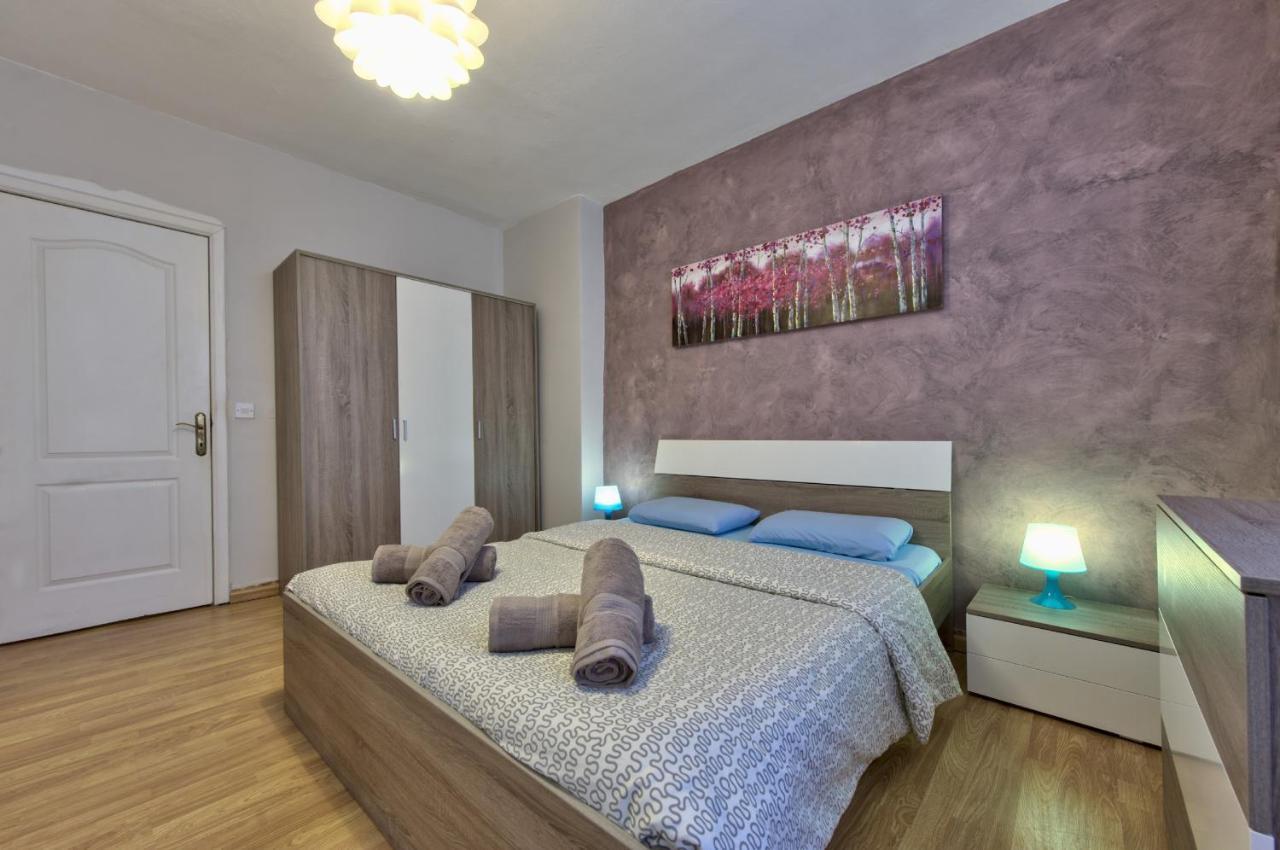 Spinola Court - Stunning Seaview Apartment & Penthouse On Spinola Bay By Shortletsmalta Saint Julian's Eksteriør billede