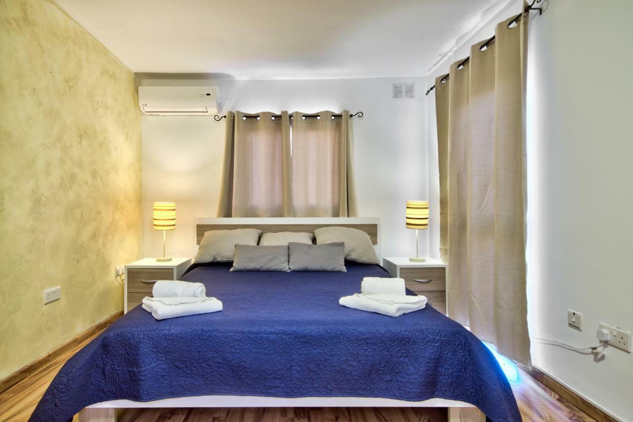 Spinola Court - Stunning Seaview Apartment & Penthouse On Spinola Bay By Shortletsmalta Saint Julian's Eksteriør billede